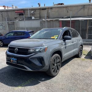 VOLKSWAGEN TAOS SE 4MOTION - 1