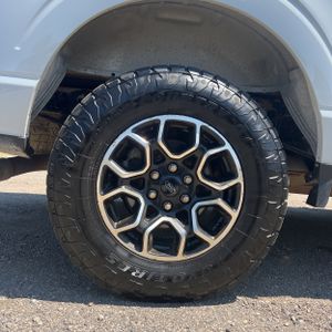 صورة مصغرة 19 لـ 2023 FORD F-150 XLT