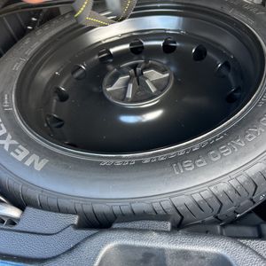 صورة مصغرة 43 لـ 2024 Mercedes-BENZ GLC