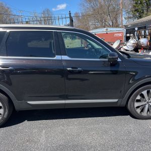 KIA TELLURIDE S - 10