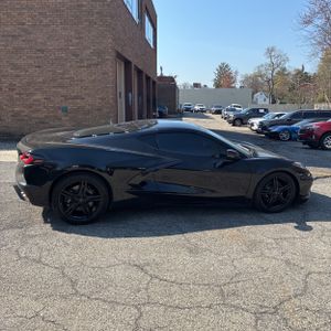 CHEVROLET CORVETTE STINGRAY - 10