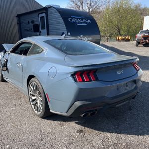 FORD MUSTANG GT PREMIUM - 5