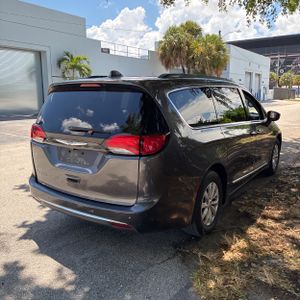 2017 Chrysler PACIFICA TOURING-L 照片 8