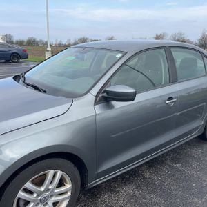 VOLKSWAGEN JETTA 1.4T S - 2
