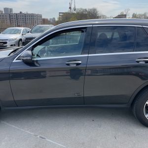 MERCEDES-BENZ GLC - 4