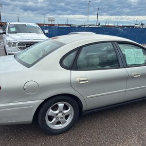 FORD TAURUS SES - 9