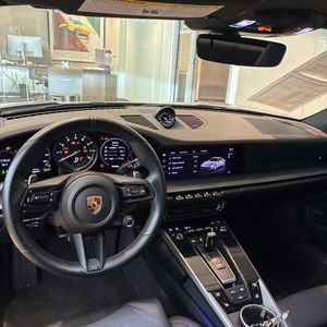 2024 Porsche 911 CARRERA — миниатюра 37