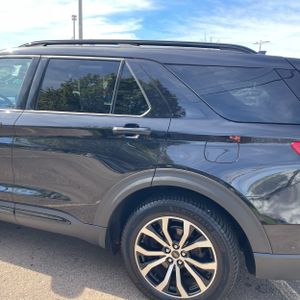 FORD EXPLORER ST - 6
