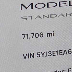 2020 Tesla MODEL 3 STANDARD RANGE — миниатюра 41