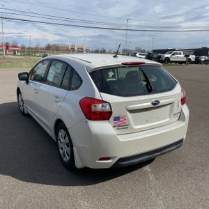 SUBARU IMPREZA BASE - 5