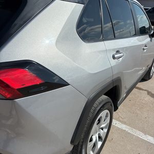 صورة مصغرة 58 لـ 2025 Toyota RAV4 LE