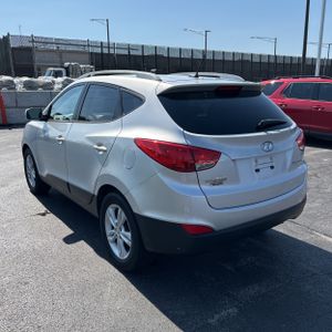 HYUNDAI TUCSON GLS - 5