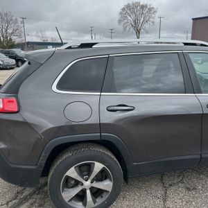 JEEP CHEROKEE LIMITED - 9
