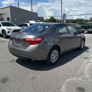 2018 Toyota COROLLA LE — фото 8