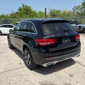 2018 Mercedes-BENZ GLC photo 5