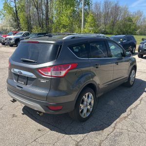 FORD ESCAPE TITANIUM - 8