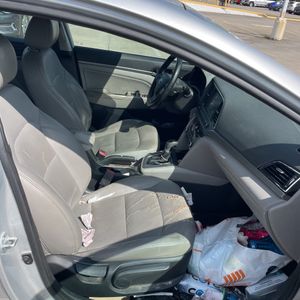 صورة مصغرة 33 لـ 2017 Hyundai ELANTRA LIMITED