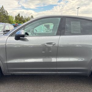 PORSCHE CAYENNE COUPE - 4
