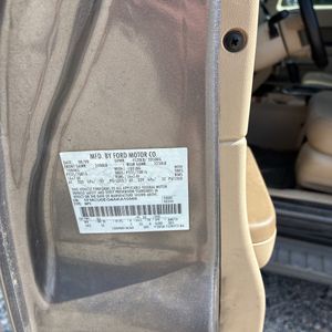 2010 FORD ESCAPE LIMITED 照片 46