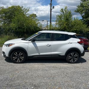 2020 Nissan KICKS SR 照片 3