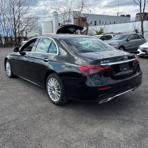 MERCEDES-BENZ E-CLASS - 5