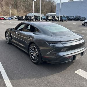 PORSCHE TAYCAN TURBO - 5