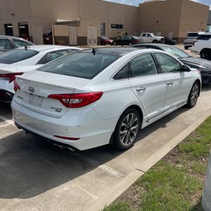 HYUNDAI SONATA LIMITED 2.0T - 6
