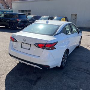 NISSAN VERSA 1.6 SV - 8