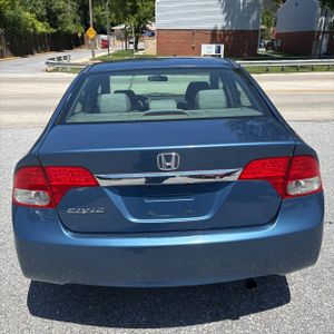2010 Honda CIVIC LX — фото 7