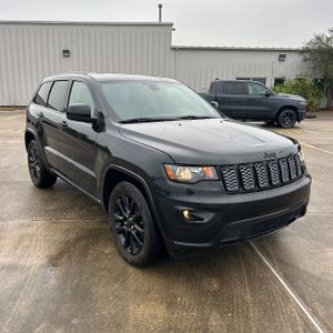 2019 JEEP GRAND CHEROKEE ALTITUDE — фото 12