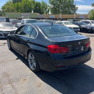 BMW 330I XDRIVE - 5