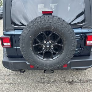 2025 JEEP WRANGLER WILLYS 缩略图 41