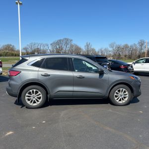 FORD ESCAPE HYBRID SE - 10