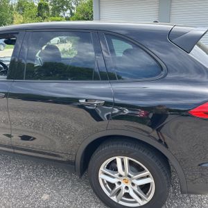 PORSCHE CAYENNE - 6