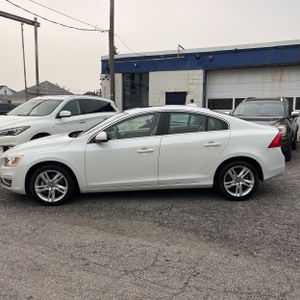 صورة 3 لـ 2014 Volvo S60 T5 PREMIER