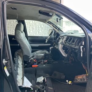2016 Toyota TUNDRA LIMITED 缩略图 35