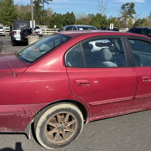 HYUNDAI ELANTRA GLS - 9