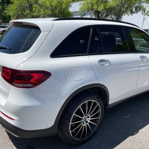 MERCEDES-BENZ GLC - 9