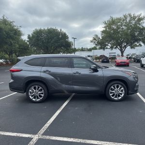 TOYOTA HIGHLANDER - 10