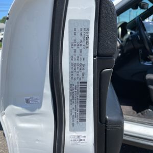 2017 JEEP GRAND CHEROKEE LAREDO — миниатюра 52