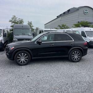 2026 Mercedes-BENZ GLE photo 3