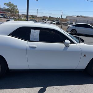 2016 Dodge CHALLENGER R/T SCAT PACK 缩略图 11
