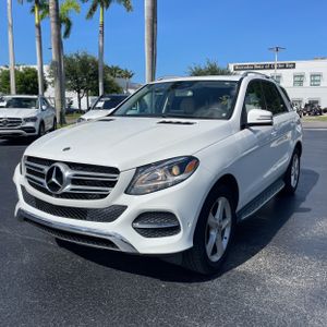 صورة 1 لـ 2019 Mercedes-BENZ GLE