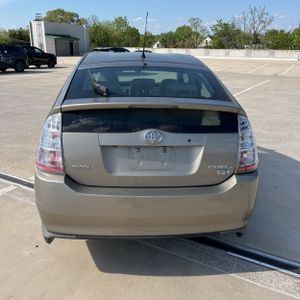 TOYOTA PRIUS - 7