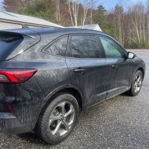 FORD ESCAPE ST-LINE - 9