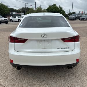 LEXUS IS 250 BASE - 7