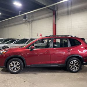 2024 Subaru FORESTER PREMIUM — фото 3