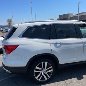 HONDA PILOT TOURING - 9