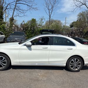 MERCEDES-BENZ C-CLASS - 4