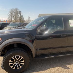 FORD F-150 RAPTOR - 2